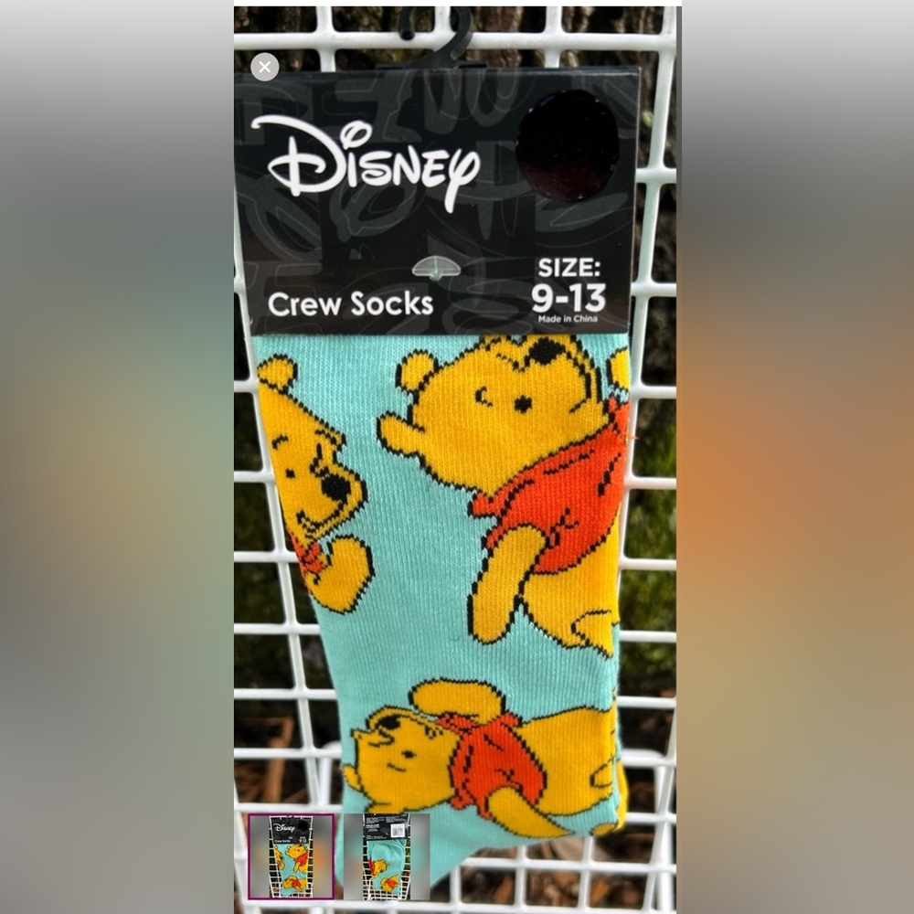 NEW. Disney Winnie the Pooh Crew Socks. Size 9-13. Green/Yellow/Red
